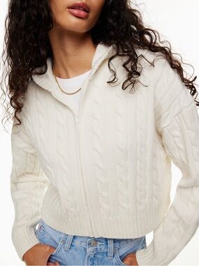 Aritzia Sunday Best Cozy Cream Cable Knit Zip Up Hoodie Cropped Sweater Medium M